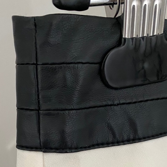 KENSIE BLACK & OFF-WHITE SKIRT WITH FAUX LEATHER WAISTBAND - Picture 3 of 8